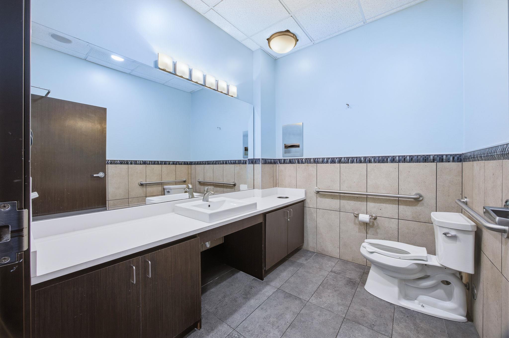 4010 Sandy Brook DR # 204