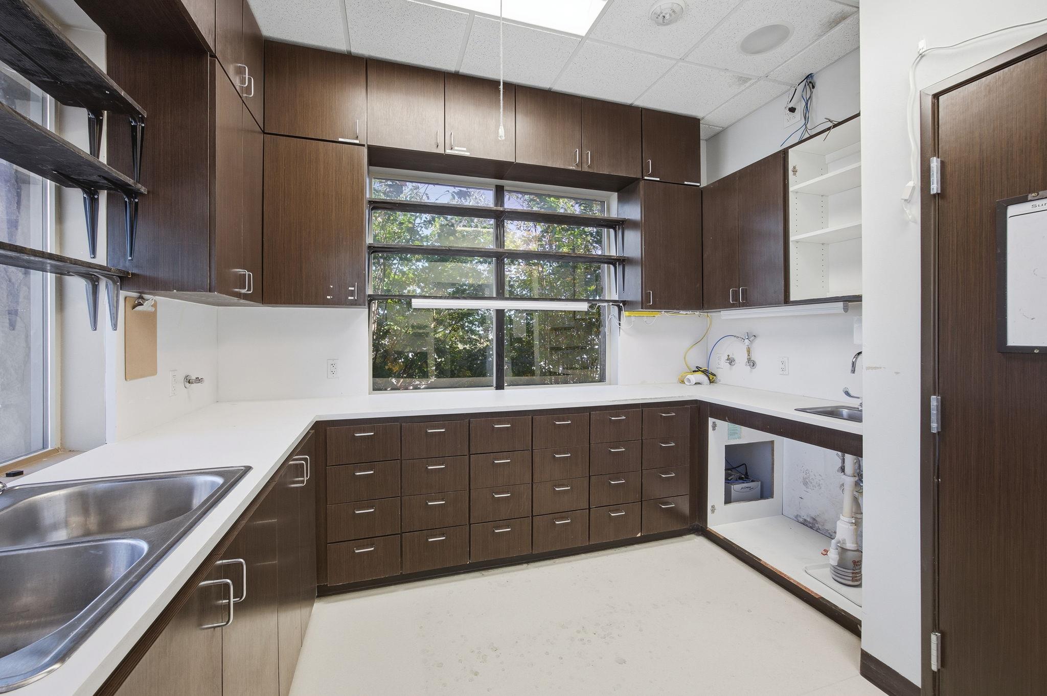 4010 Sandy Brook DR # 204