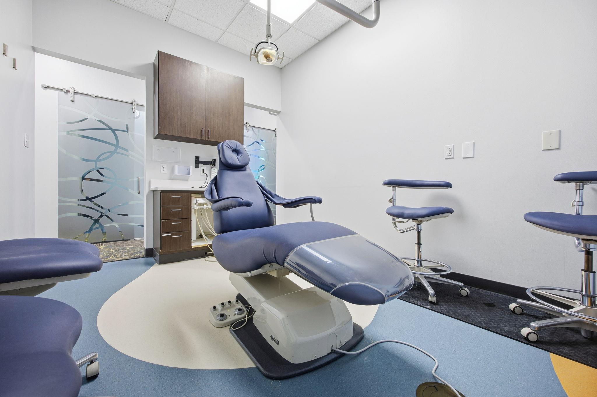 4010 Sandy Brook DR # 204