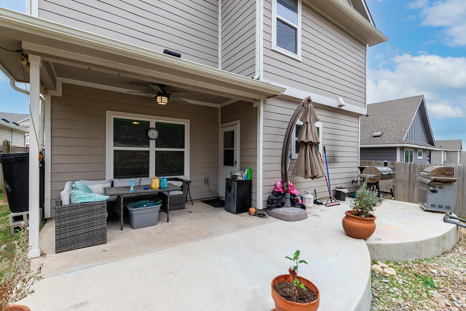 180 Red Buckeye LOOP