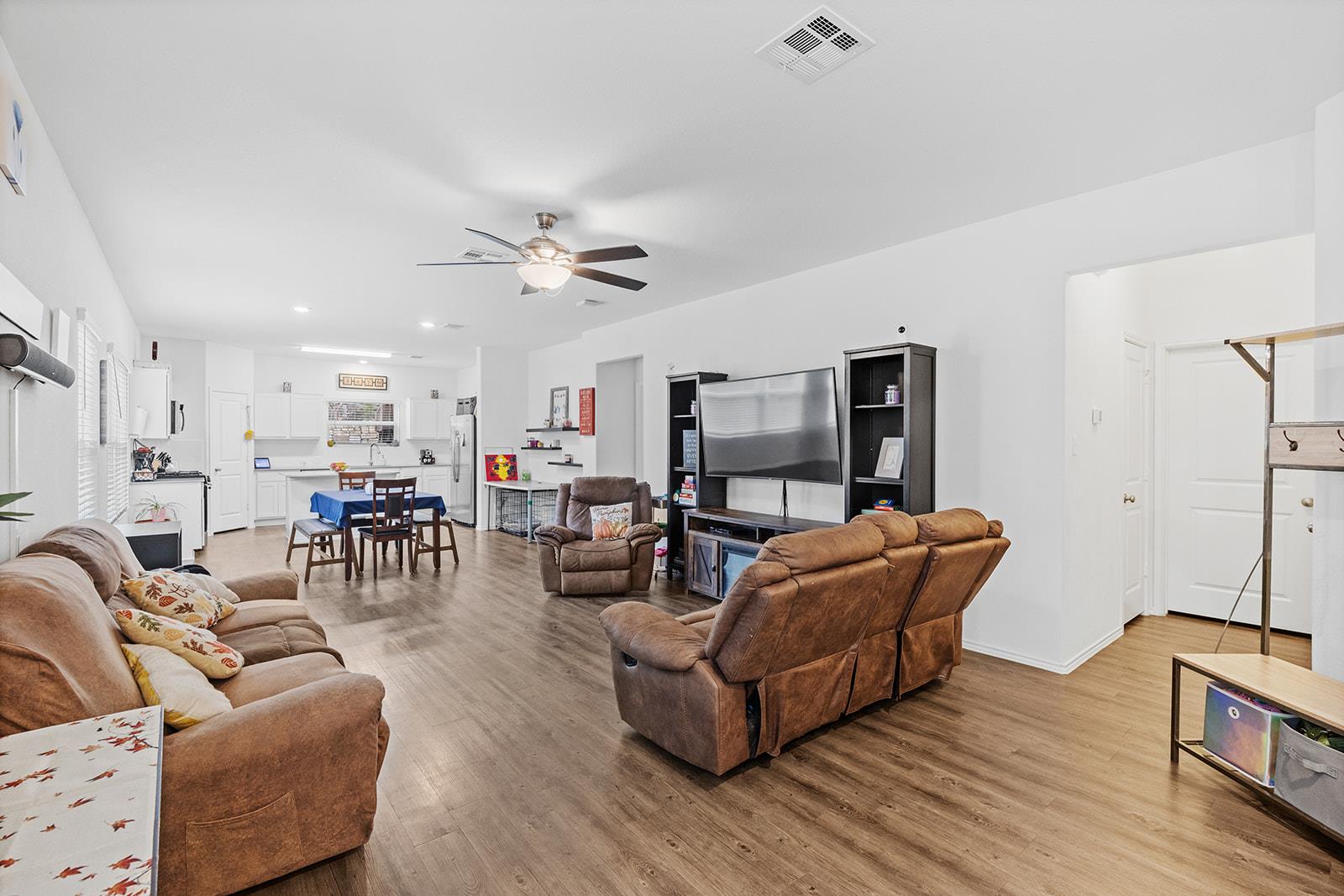 180 Red Buckeye LOOP