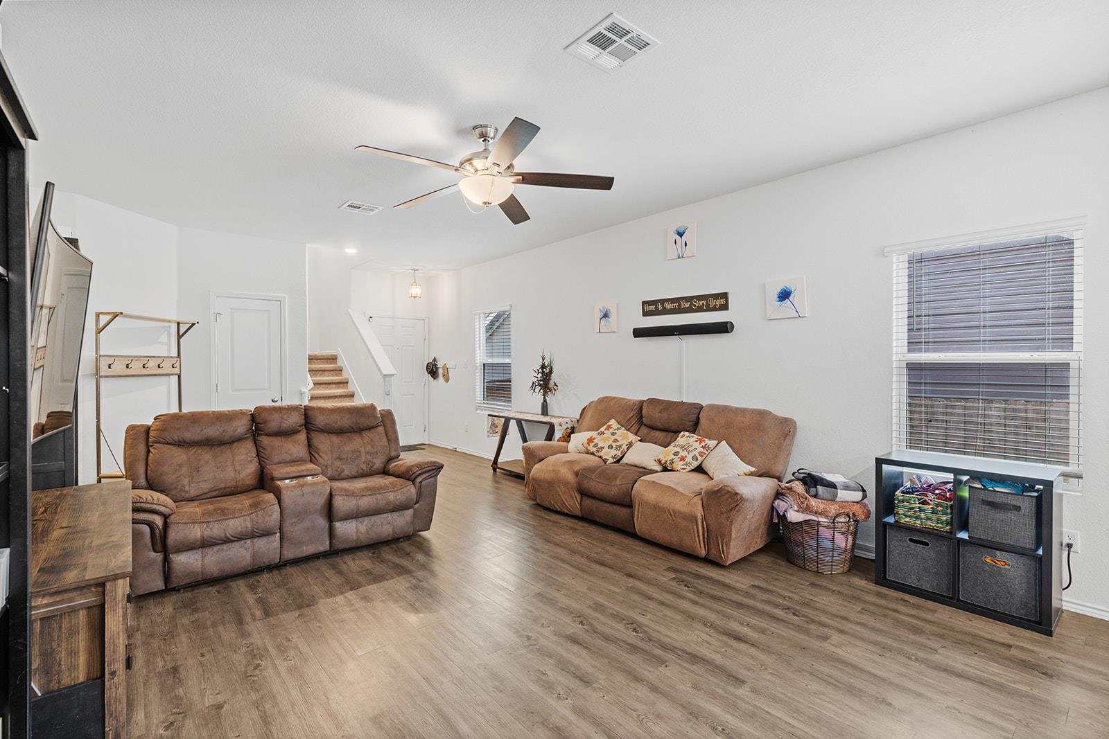 180 Red Buckeye LOOP