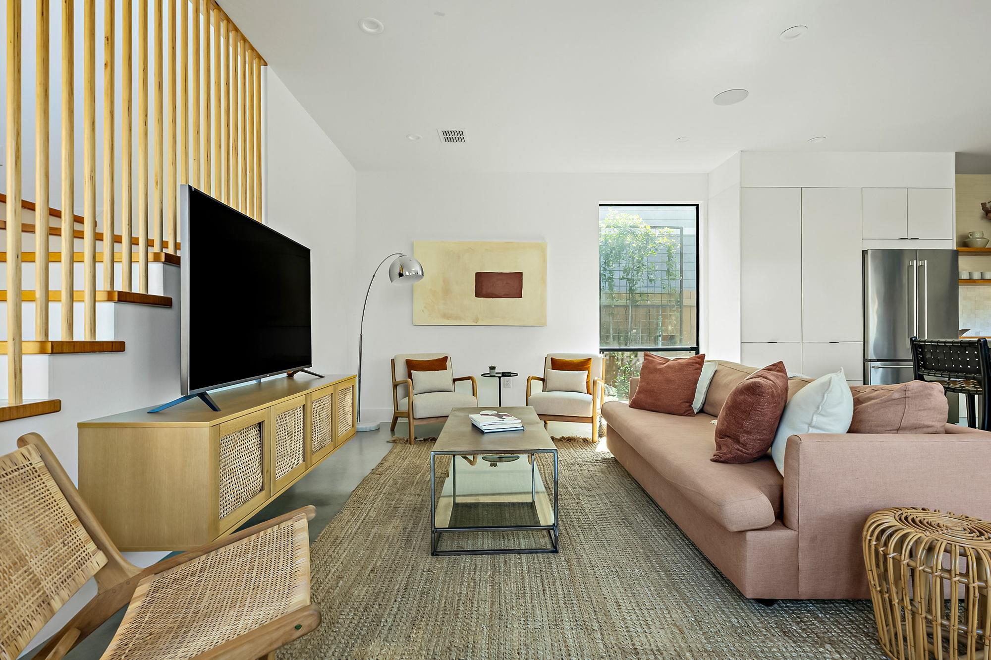 2201 Santa Rosa ST