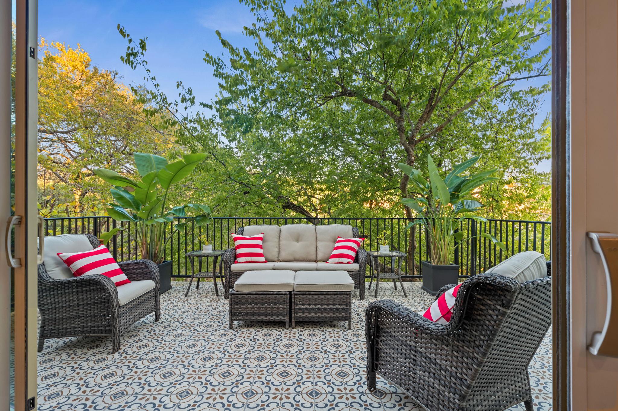 1231 Parkway # 2
