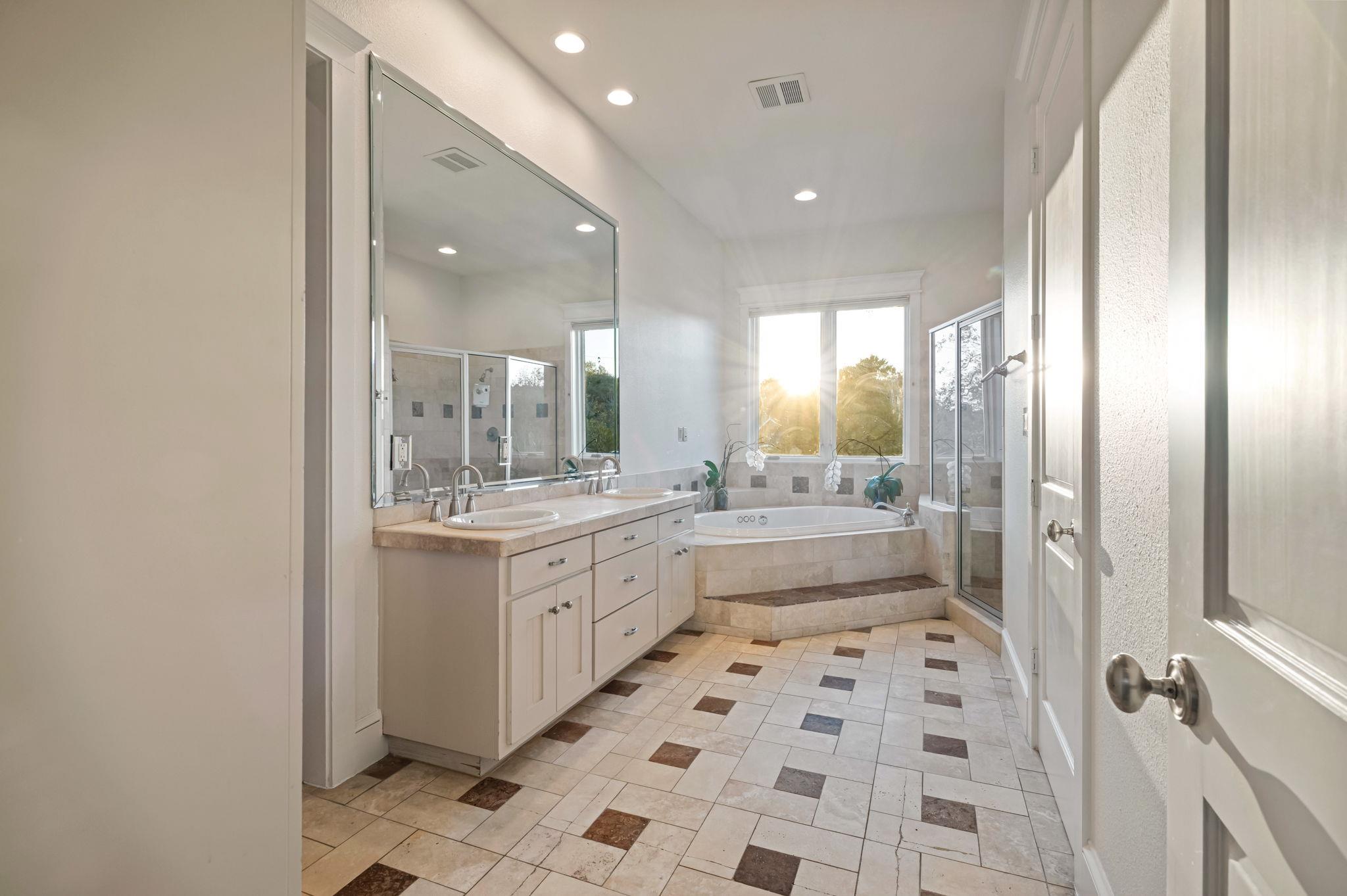 1231 Parkway # 2