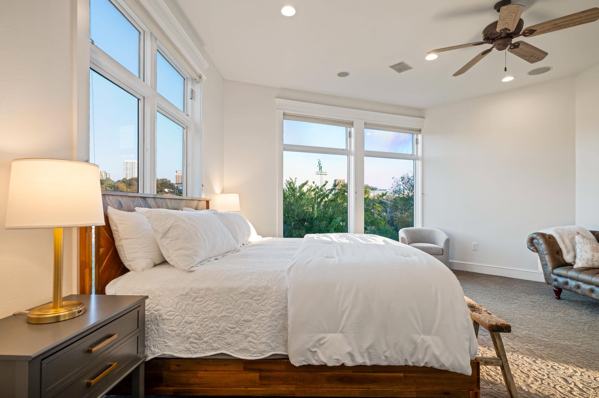 1231 Parkway # 2