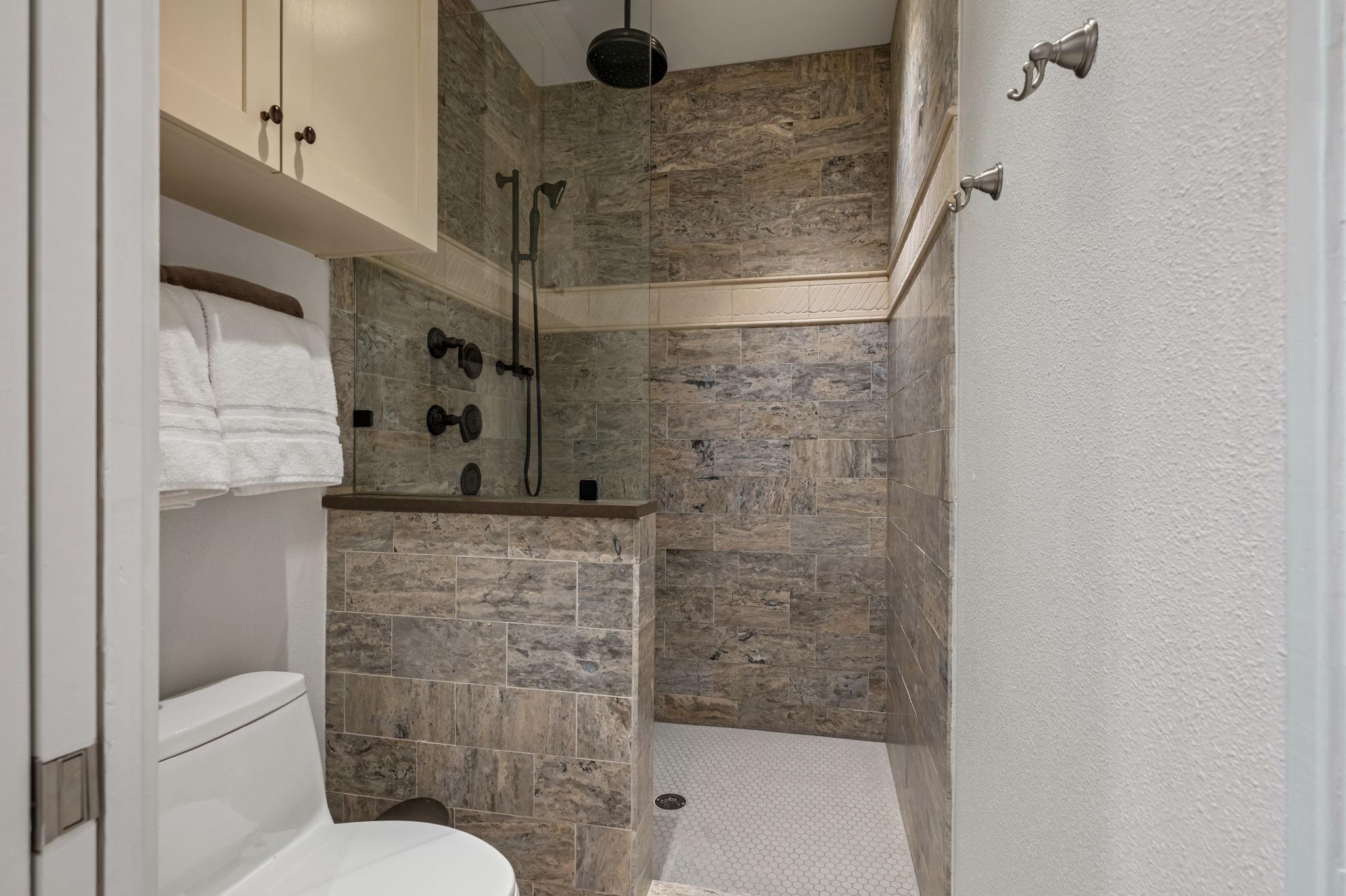 1231 Parkway # 2