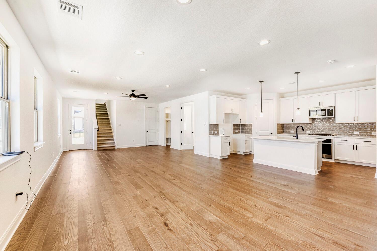 338 Orleanian DR