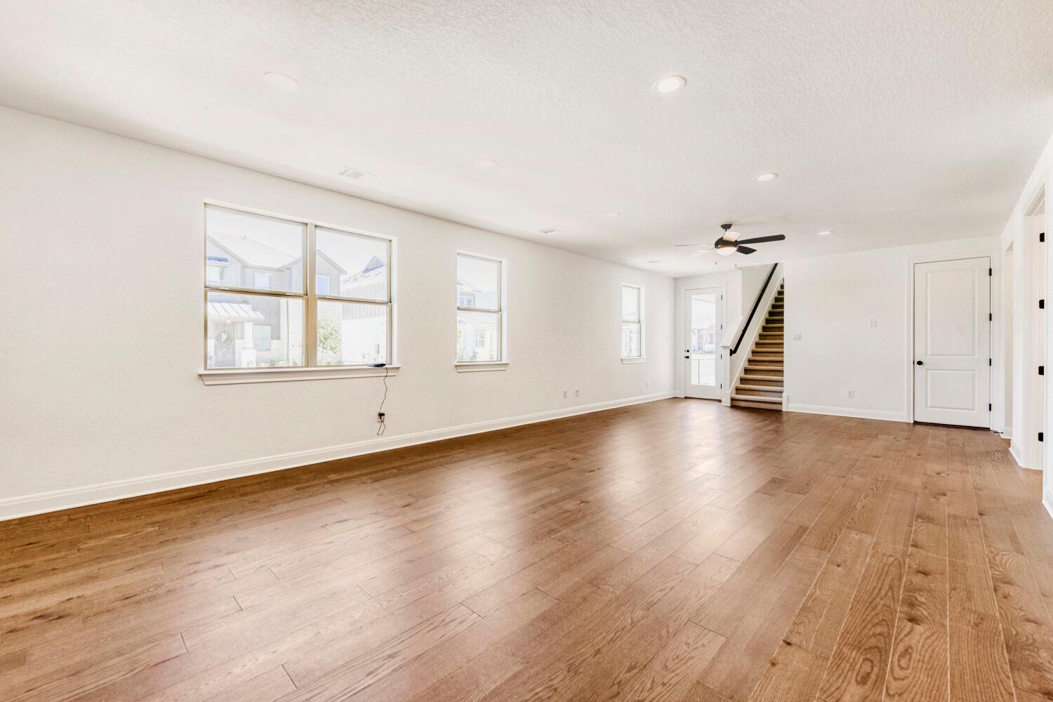 338 Orleanian DR