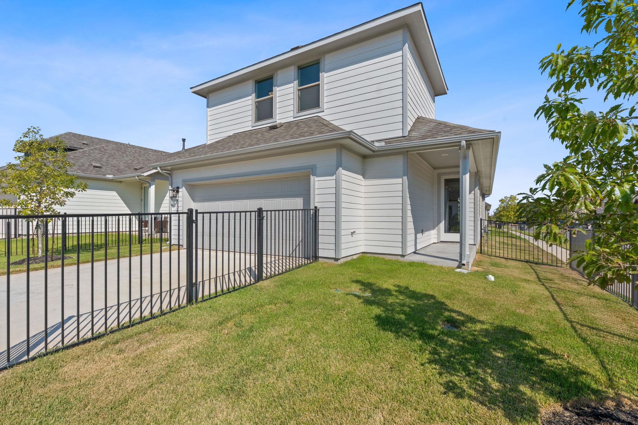 338 Orleanian DR