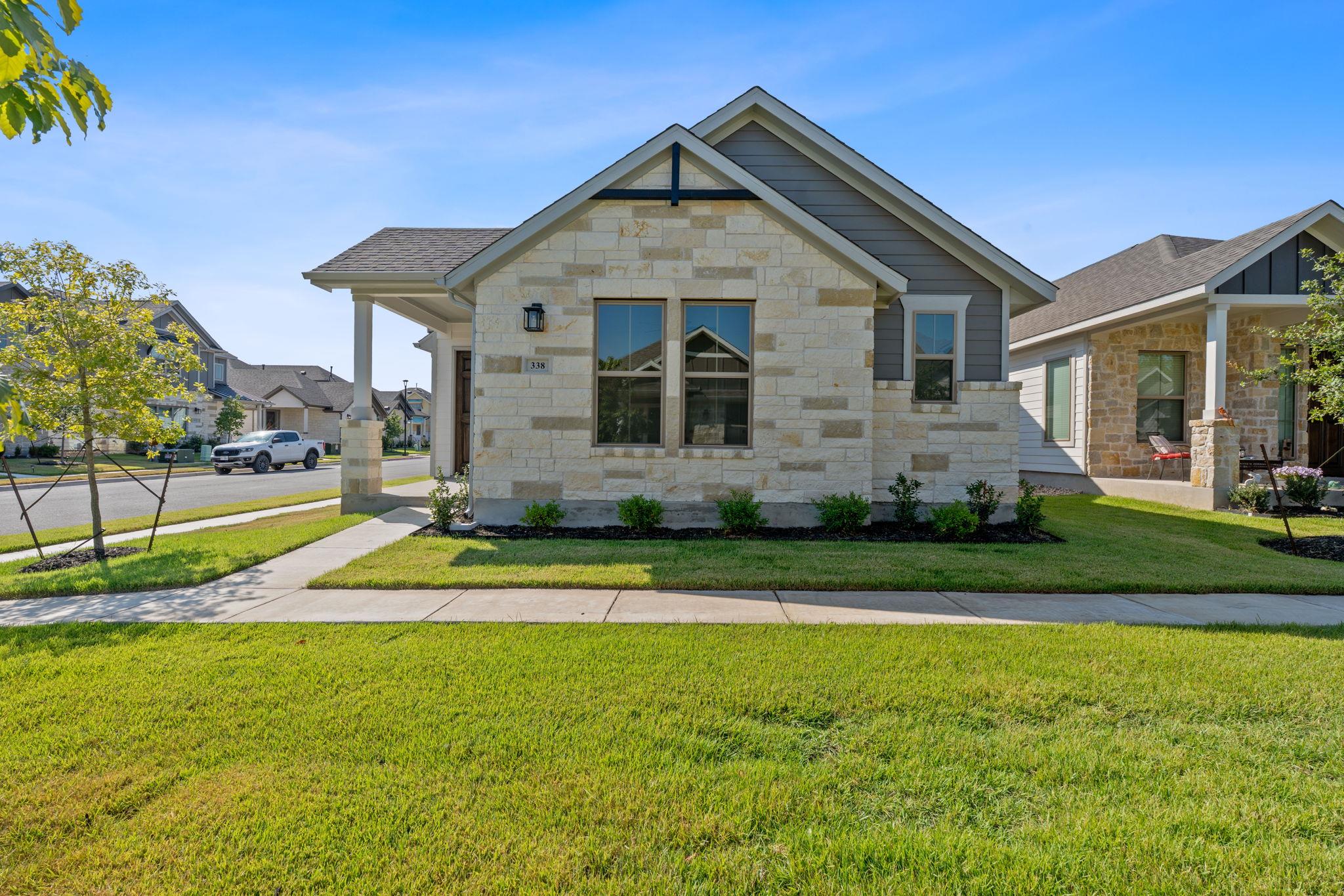 338 Orleanian DR