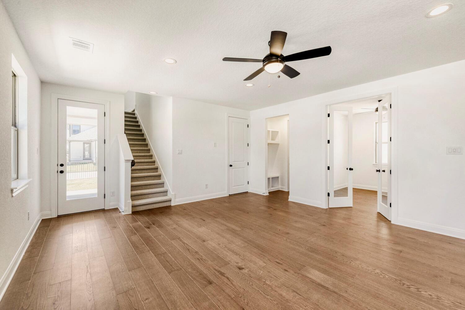 338 Orleanian DR
