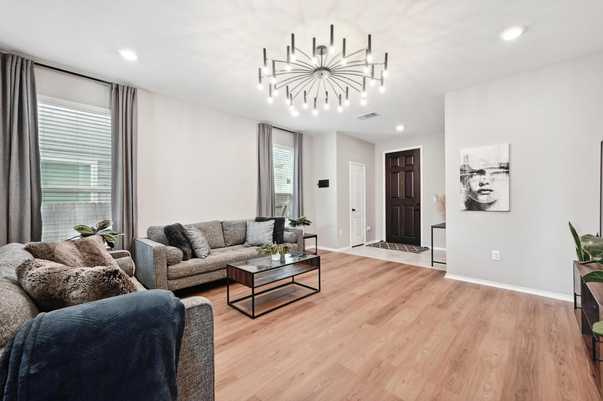 6309 Carriage Pines DR