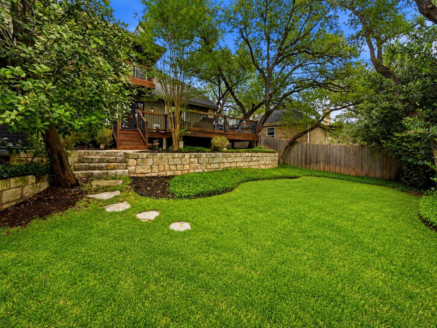 6511 Torrey Pines CV