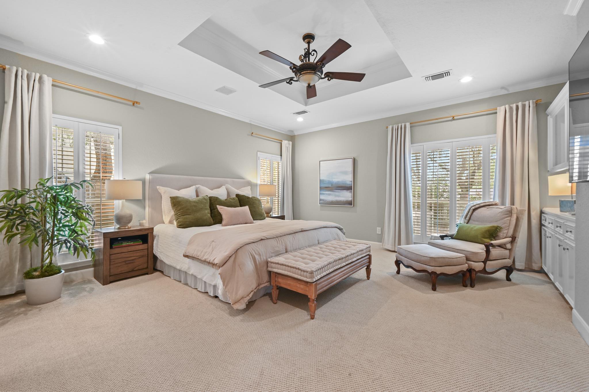 6511 Torrey Pines CV