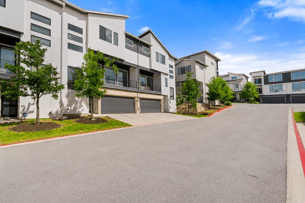 2050 Lohmans Spur RD # 603