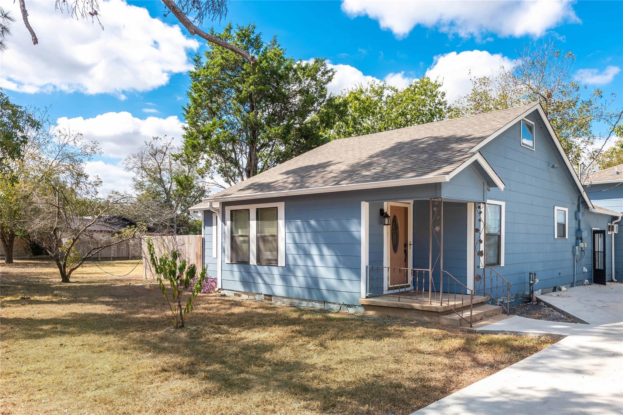 406 Lexington RD # 1