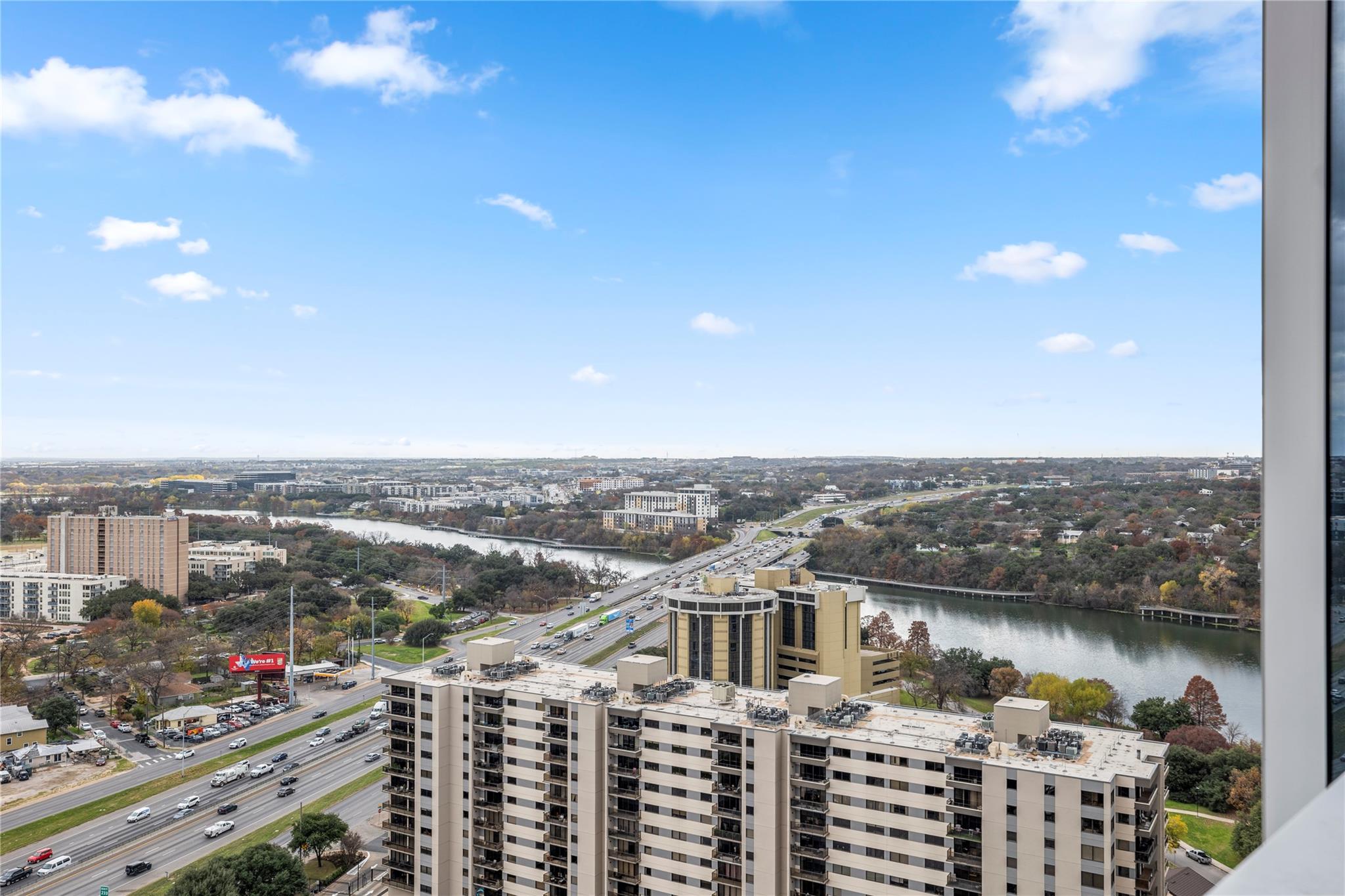 48 East Ave # 2506