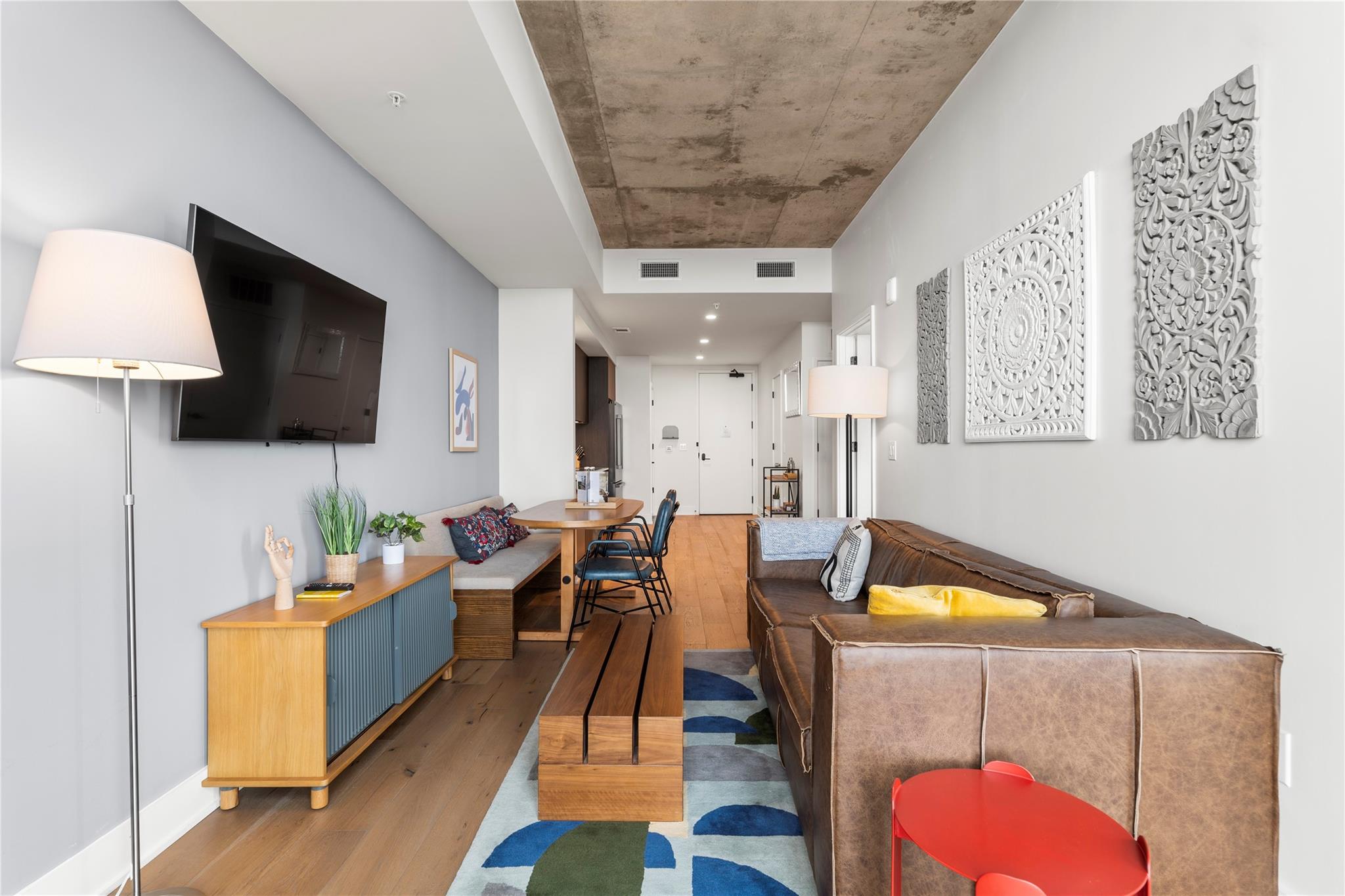 48 East Ave # 2506