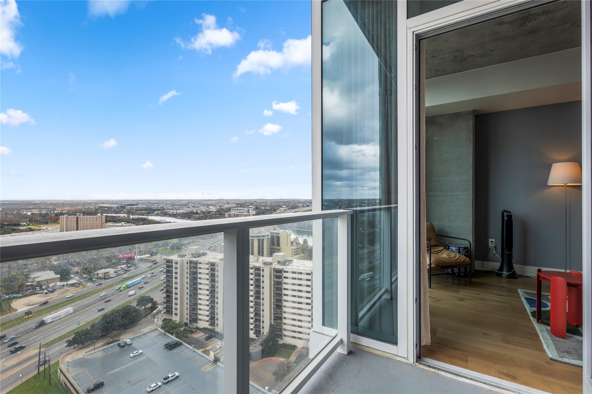 48 East Ave # 2506