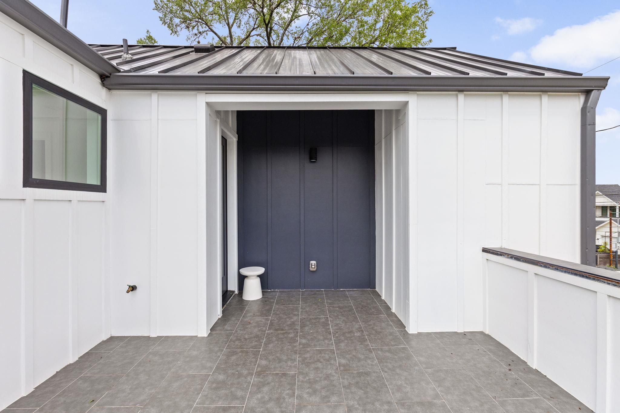 2919 East 13th