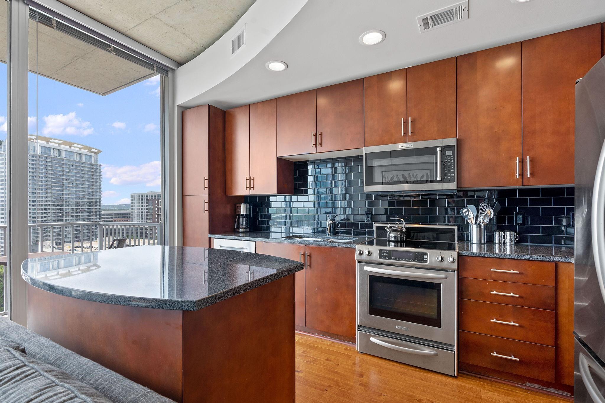 360 Nueces ST # 1310
