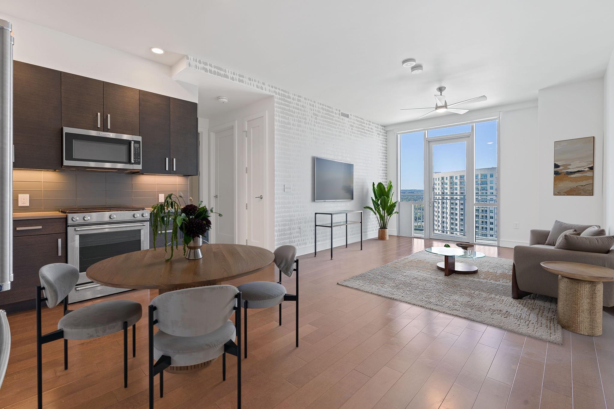 222 West Ave # 1412