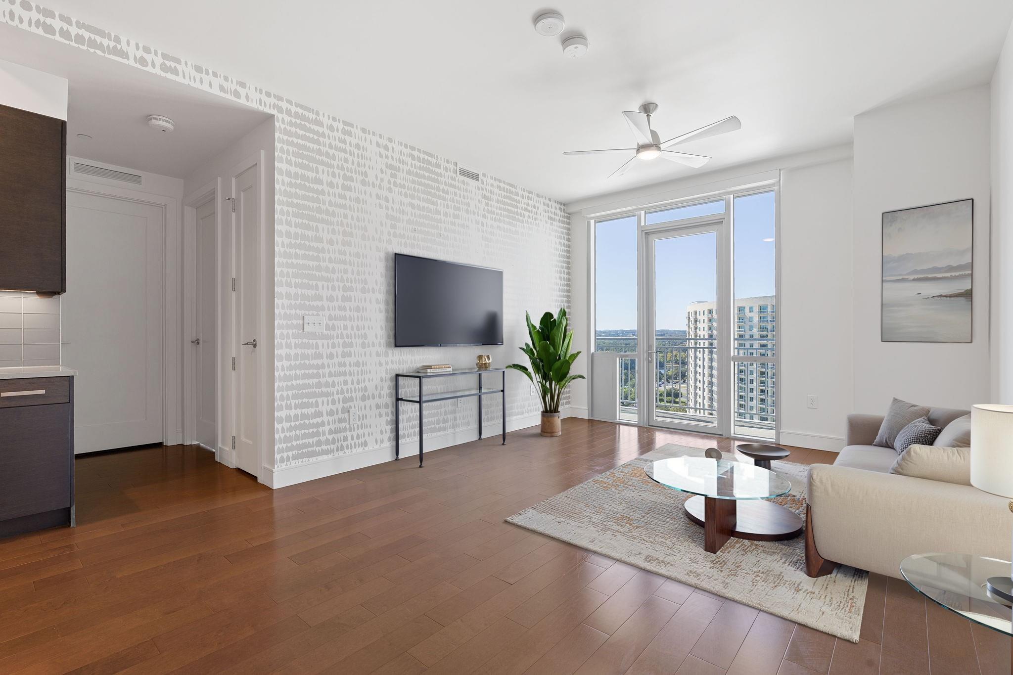 222 West Ave # 1412