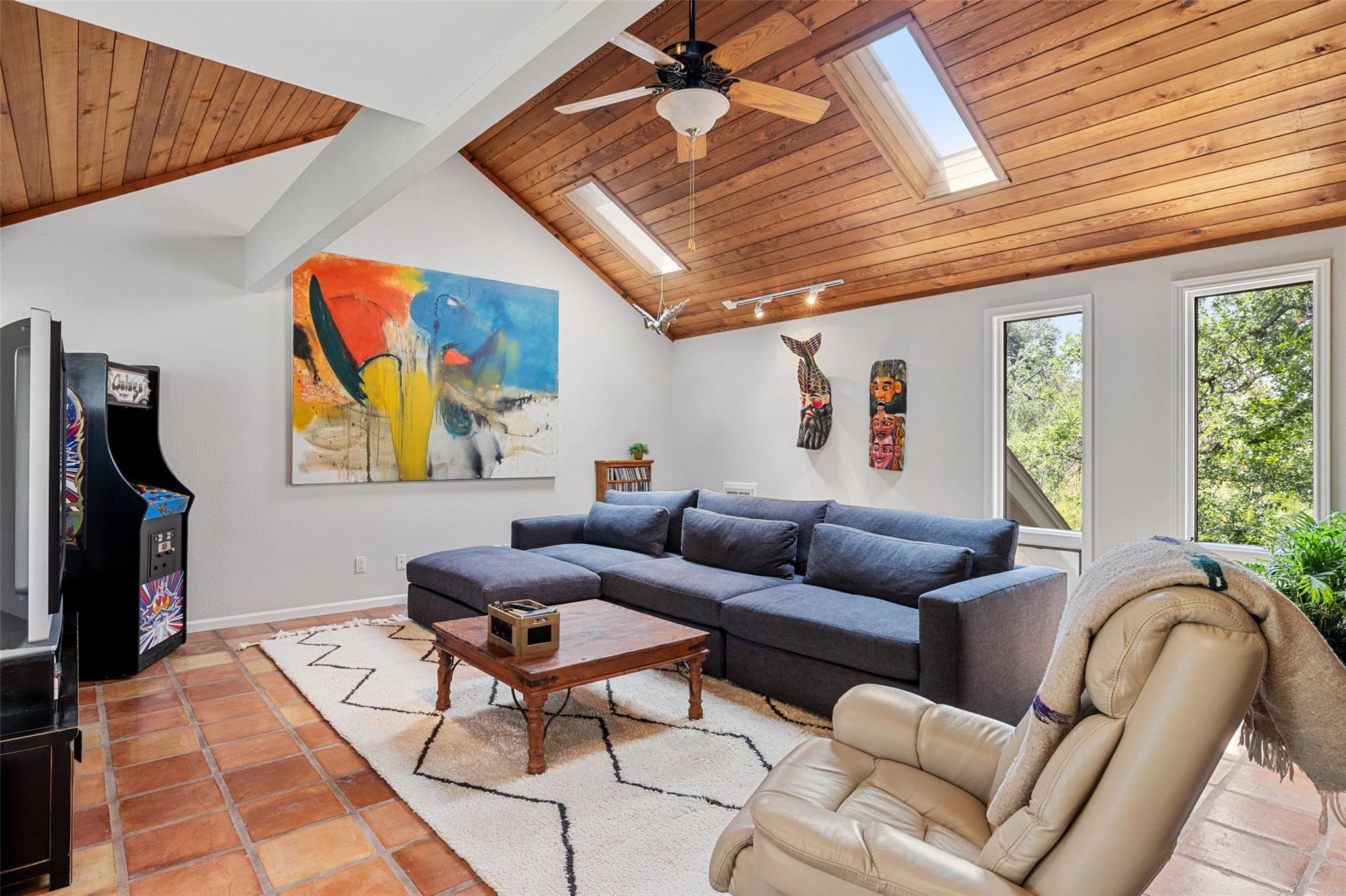 3601 Moon River RD