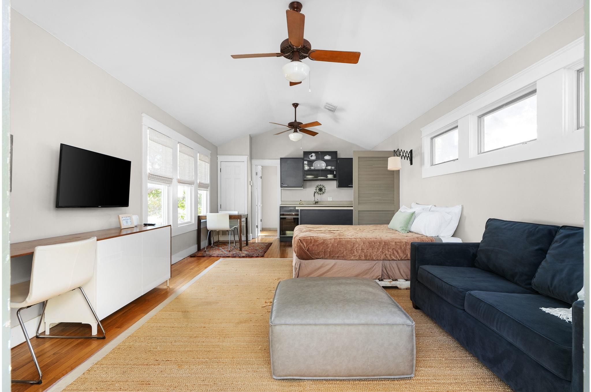 311 E 35th ST Unit: A/B/C