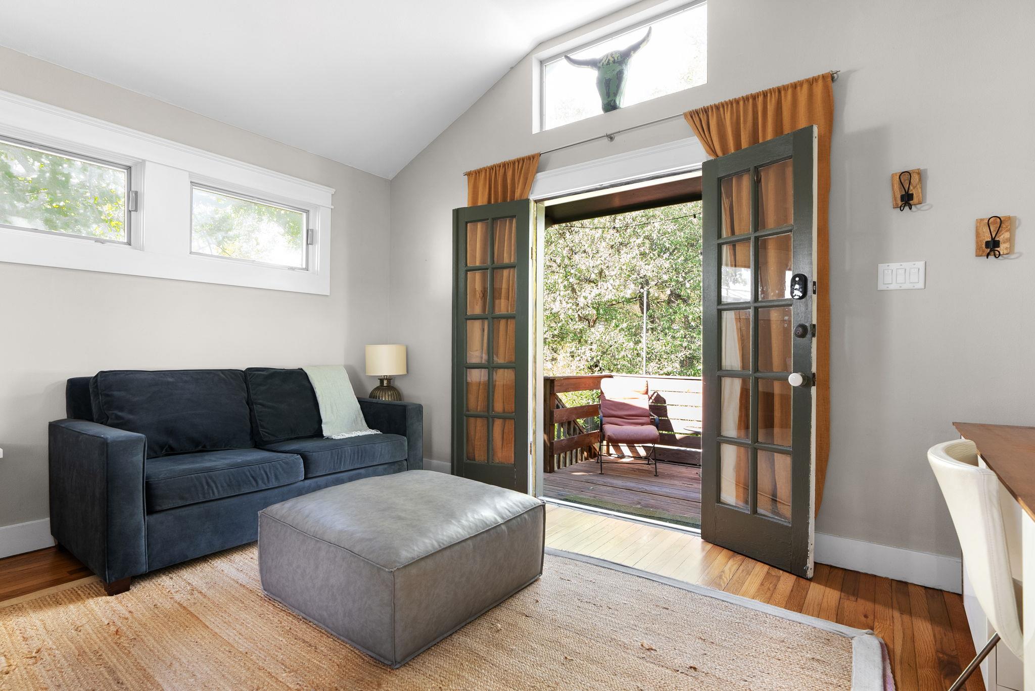 311 E 35th ST Unit: A/B/C