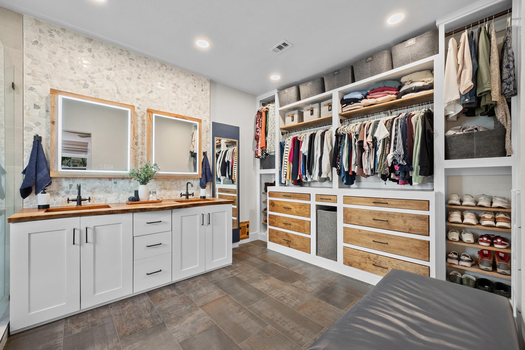 2587 Arbor DR