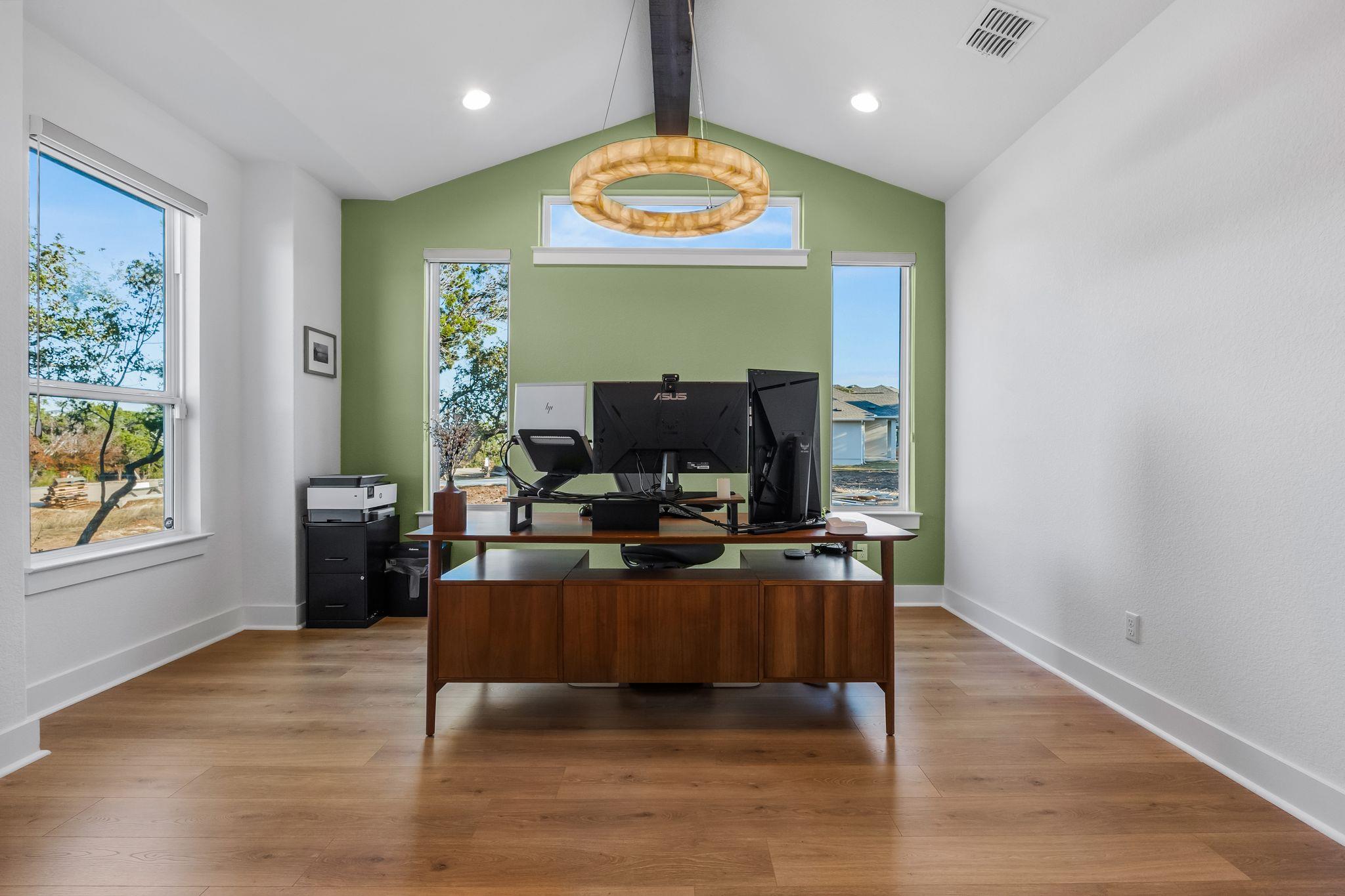 4612 Destination WAY