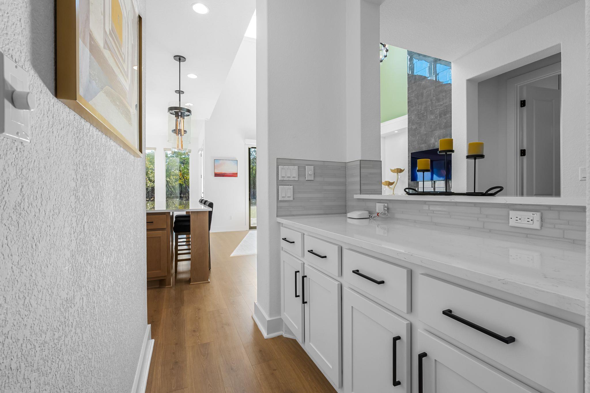 4612 Destination WAY