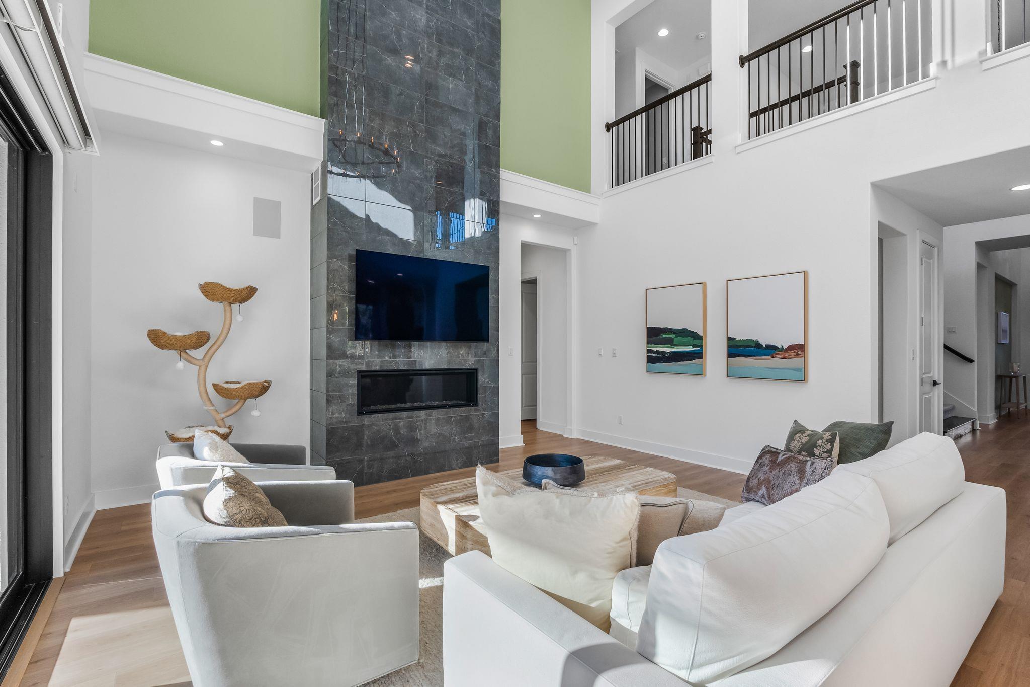 4612 Destination WAY