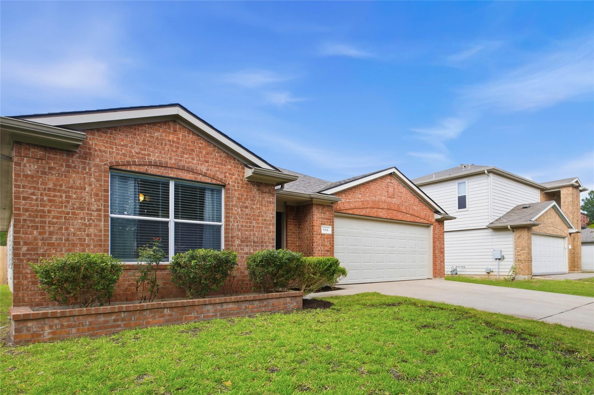 664 Hometown PKWY