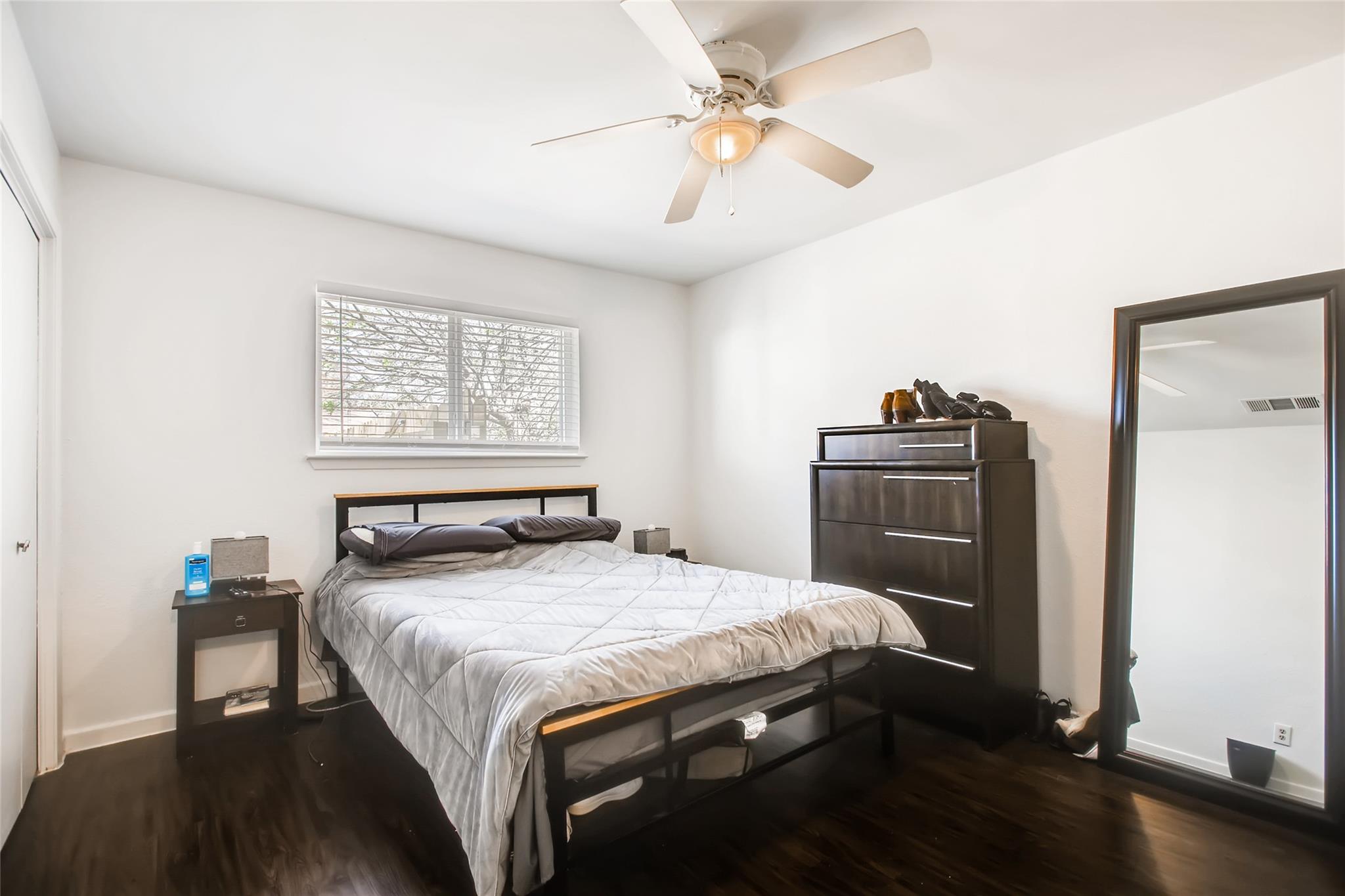 312 W William Cannon DR