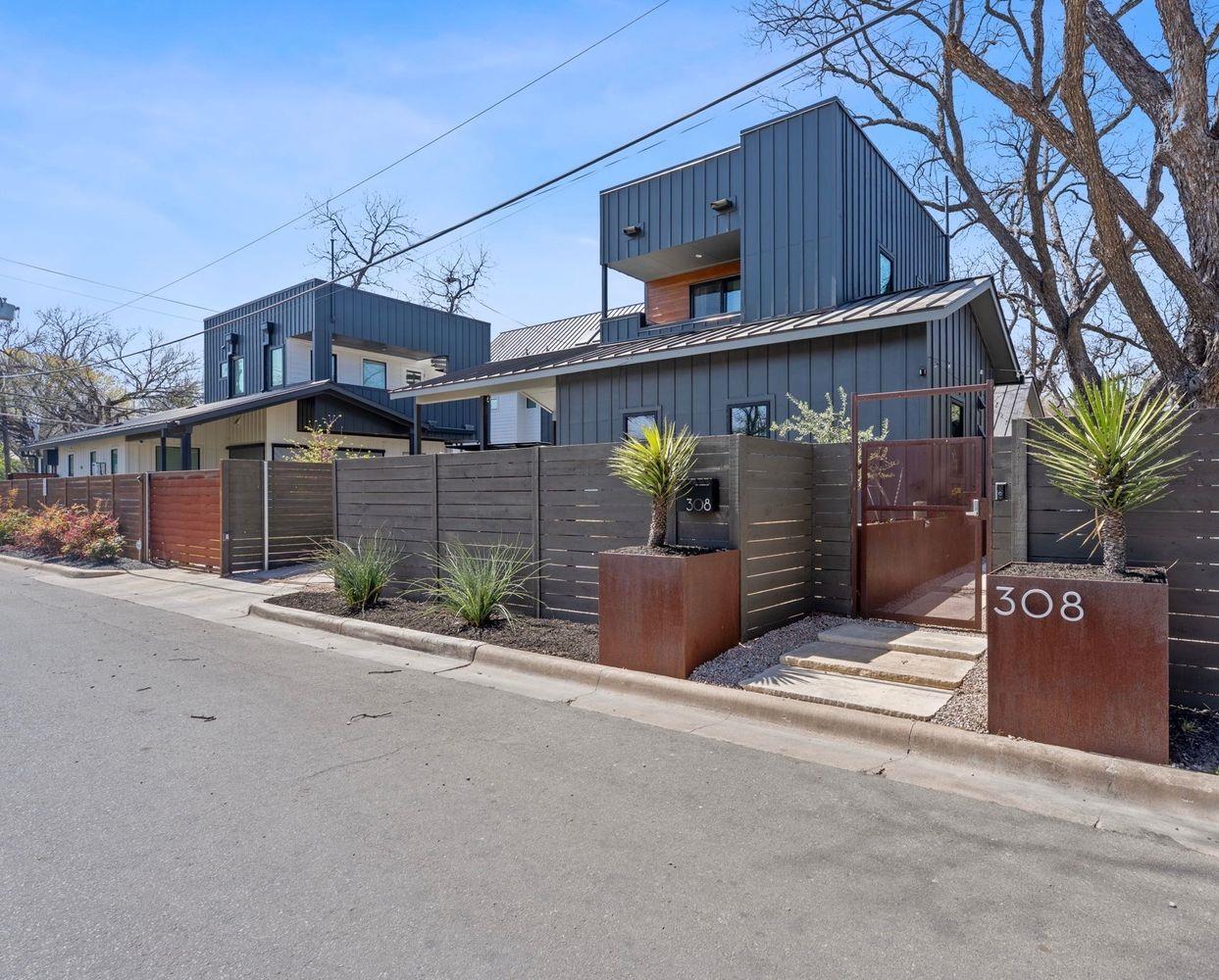 308 Onion ST