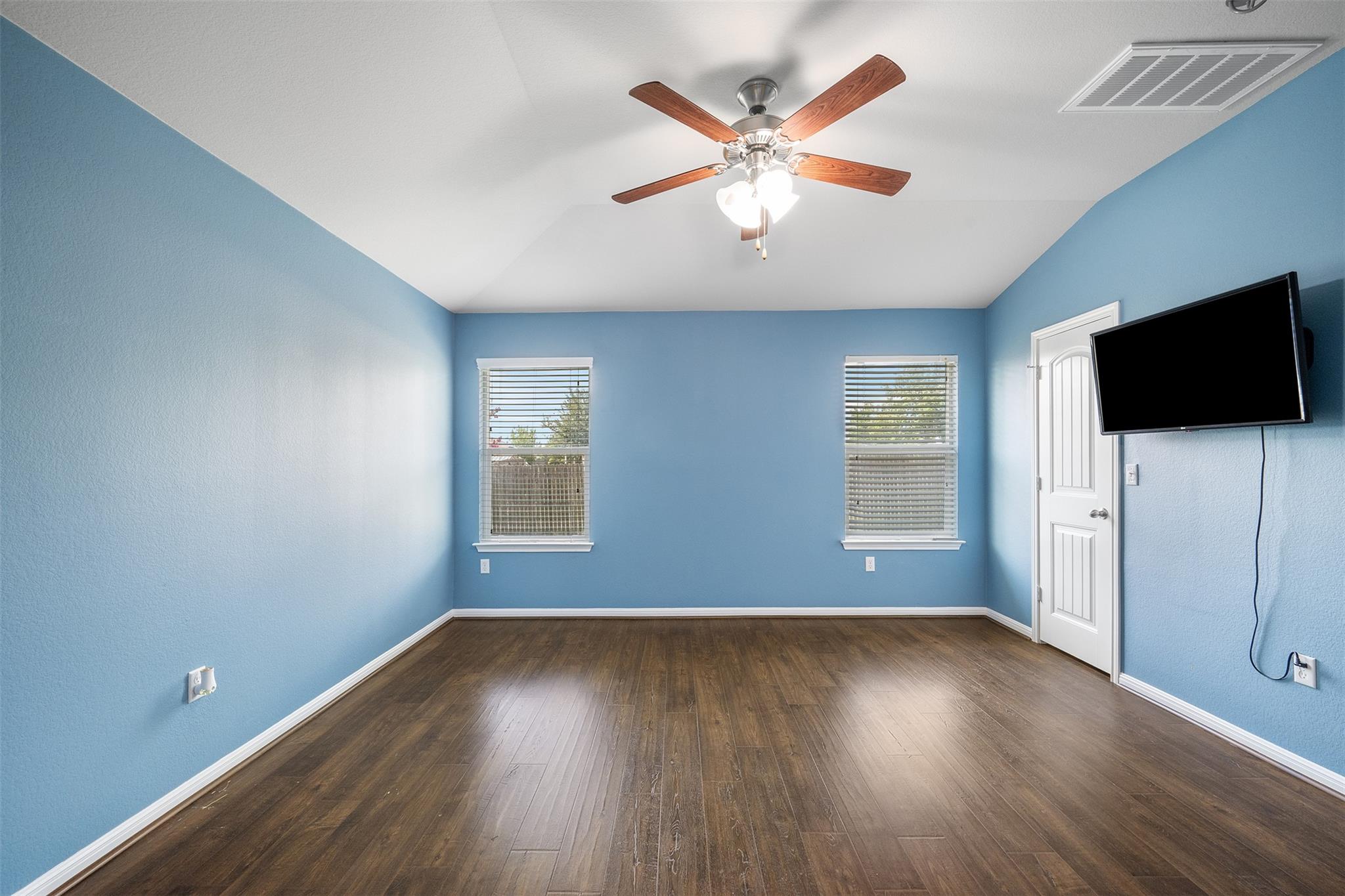 131 Kingfisher LN