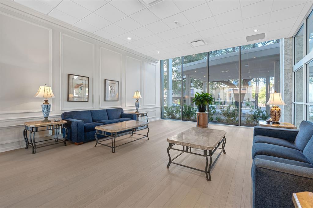 1801 Lavaca ST # 12K