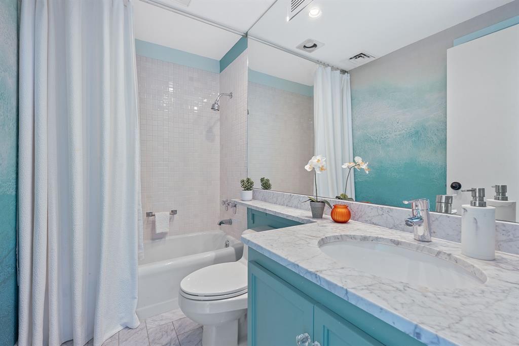 1801 Lavaca ST # 12K