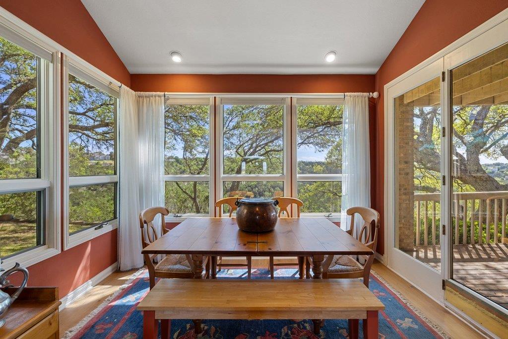 17 Cicero LN