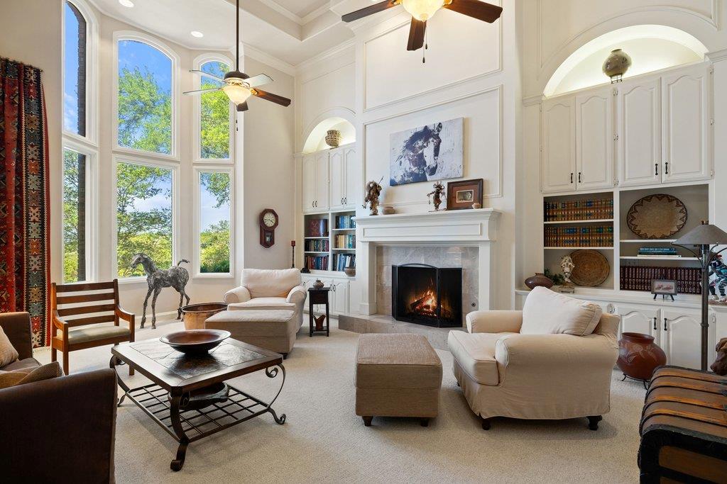17 Cicero LN