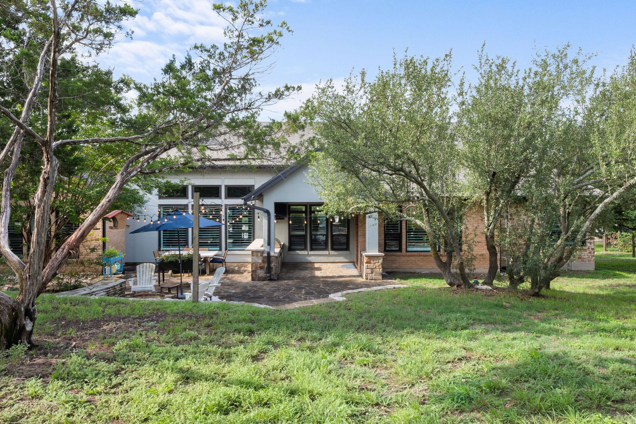 279 Rugged Earth DR
