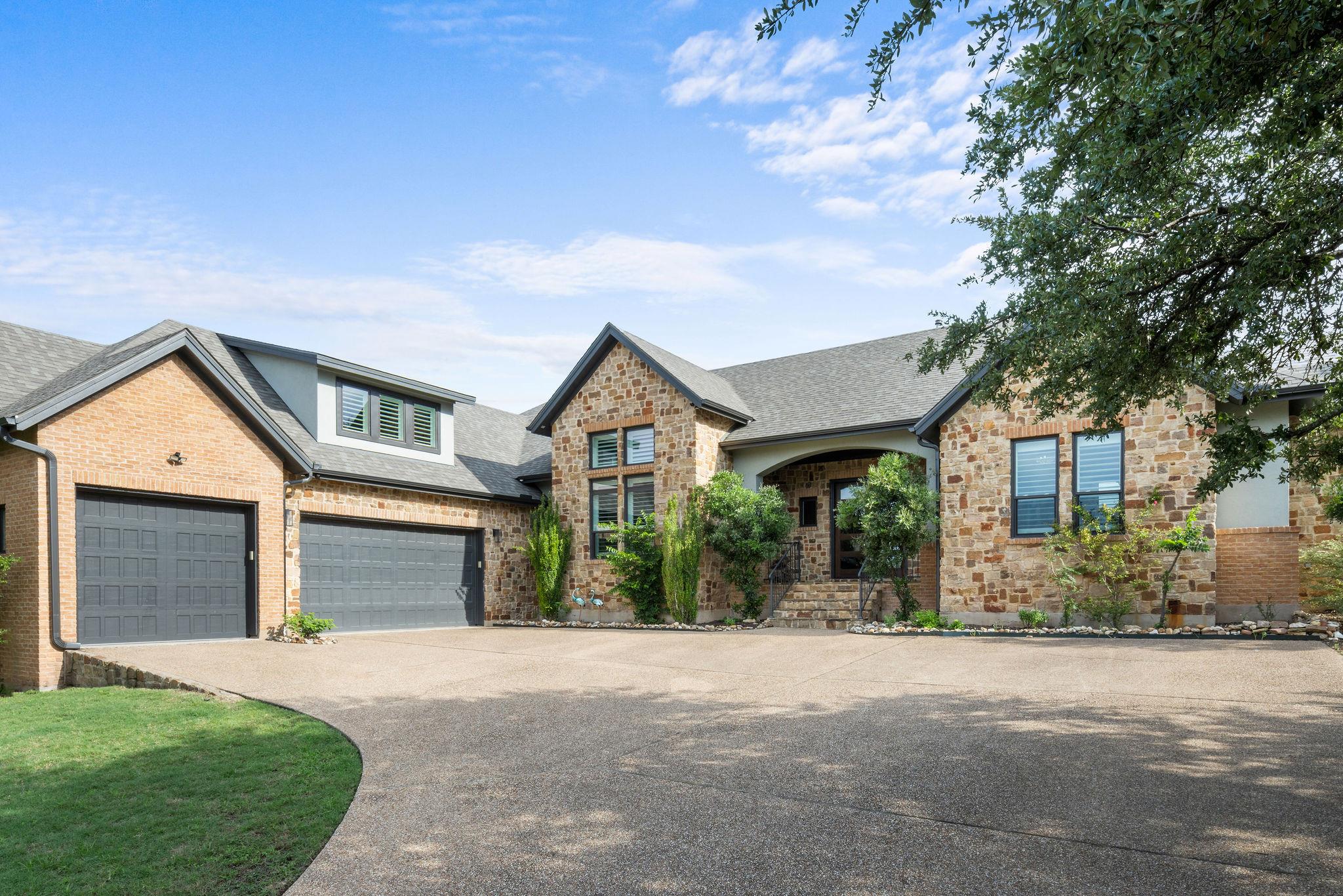 279 Rugged Earth DR