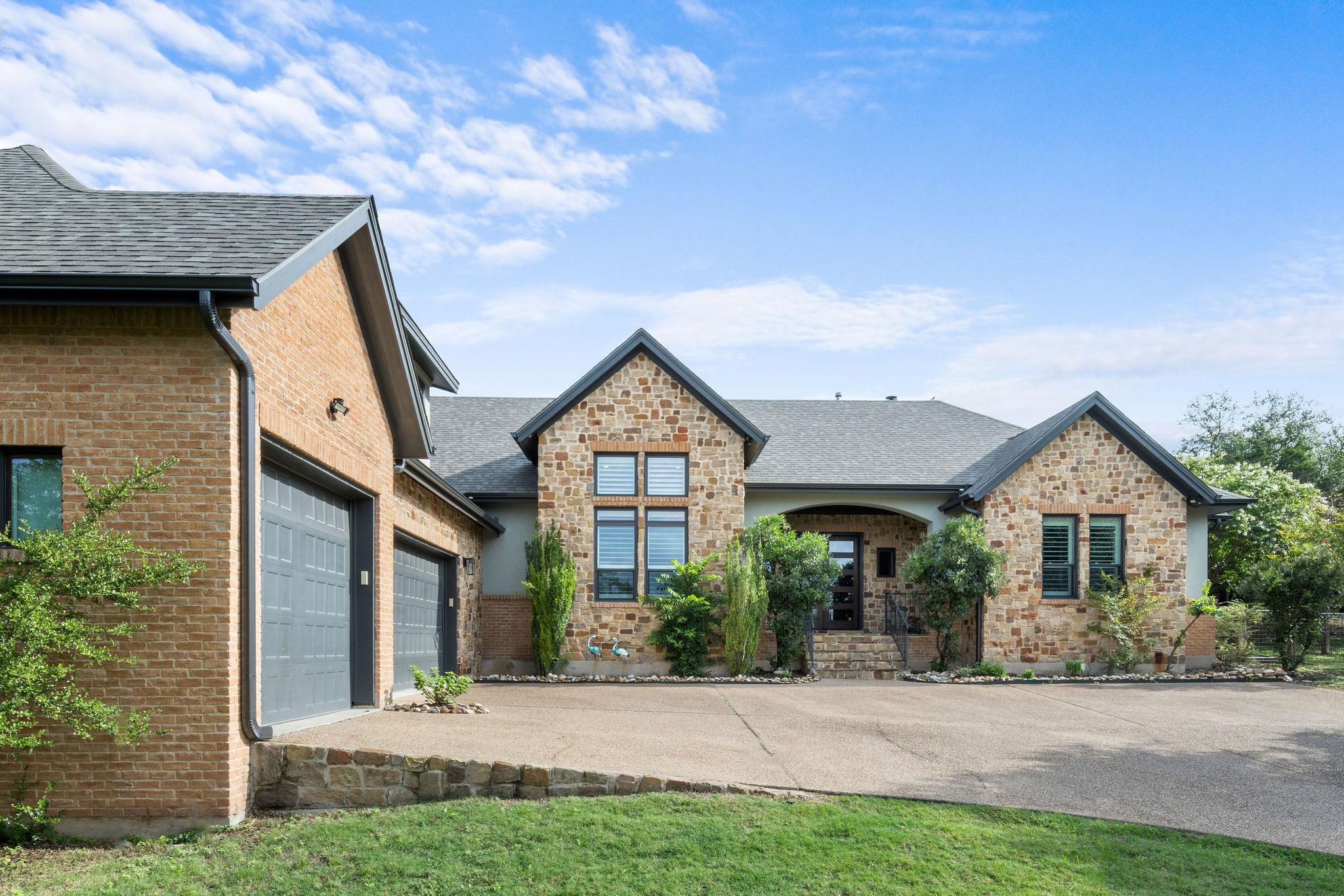 279 Rugged Earth DR