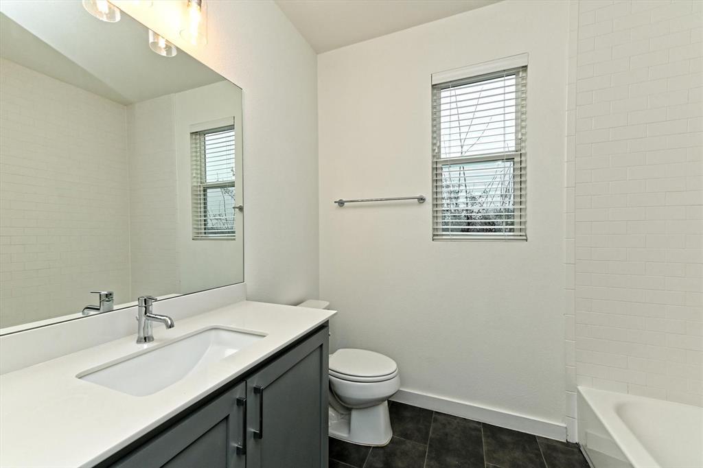 1912 Bunche Rd RD # B