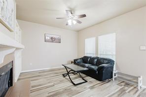 2901 San Jacinto BLVD # 205