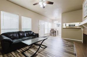 2901 San Jacinto BLVD # 205