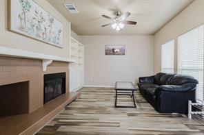 2901 San Jacinto BLVD # 205